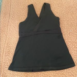 LULU LEMON WORKOUT TOP